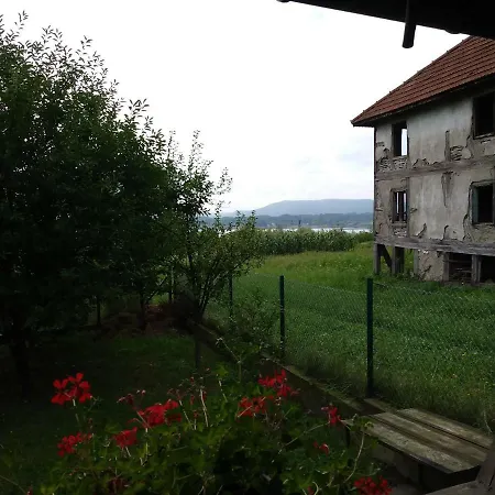 Vikendica Jezero Modrac