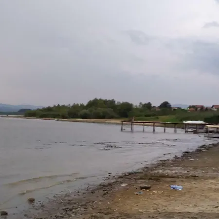 Vikendica Jezero Modrac Vakantiehuis *